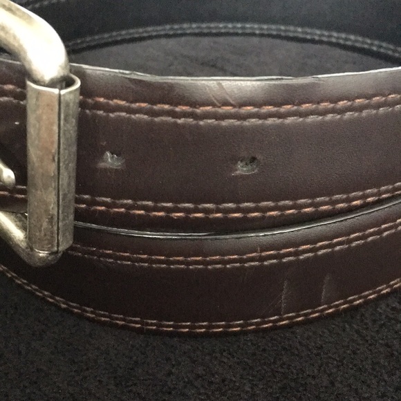 Mens Brown or Black Swivel Buckle Belt - Picture 3 of 16